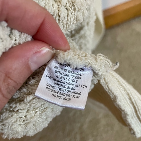 warm cardigan - Picture 7 of 9